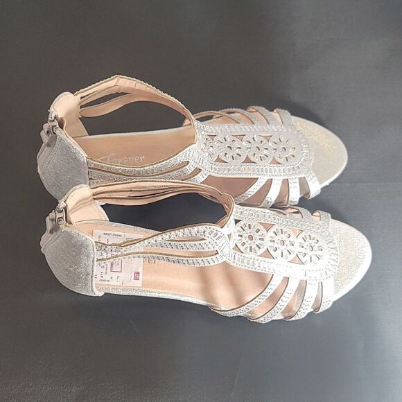 BRAND NEW FOREVER PEEP- TOE GLITTER GLADIATOR LOW WEDGE HEEL SANDALS - Picture 8 of 16